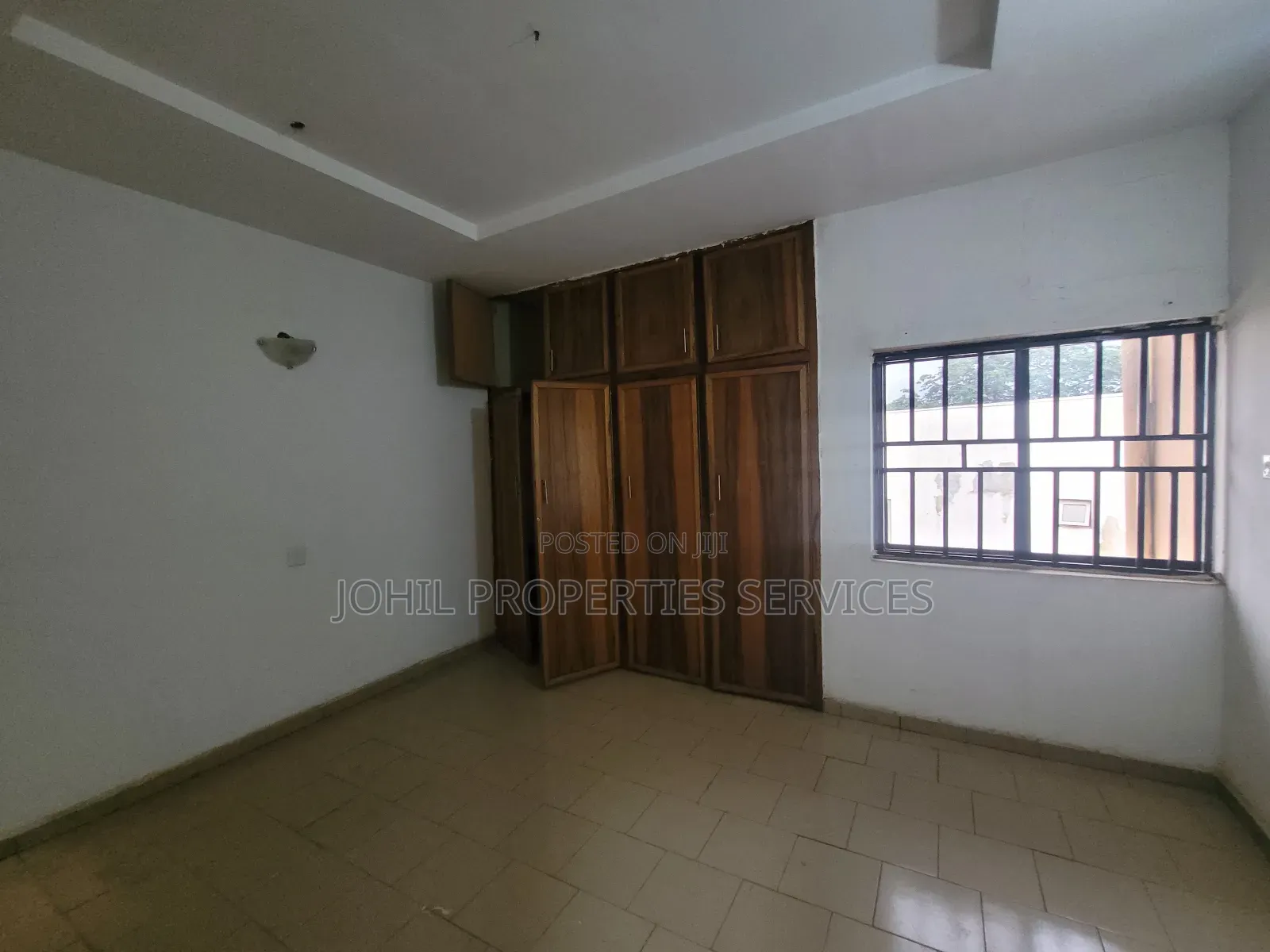 2bdrm Block of Flats in Wuse 2 for rent