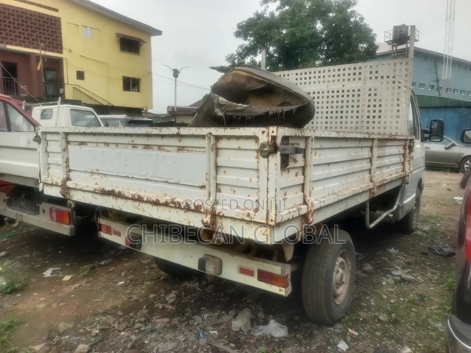 Renault Pickup Truck 4 Tyres (Tokunbo) Diesel