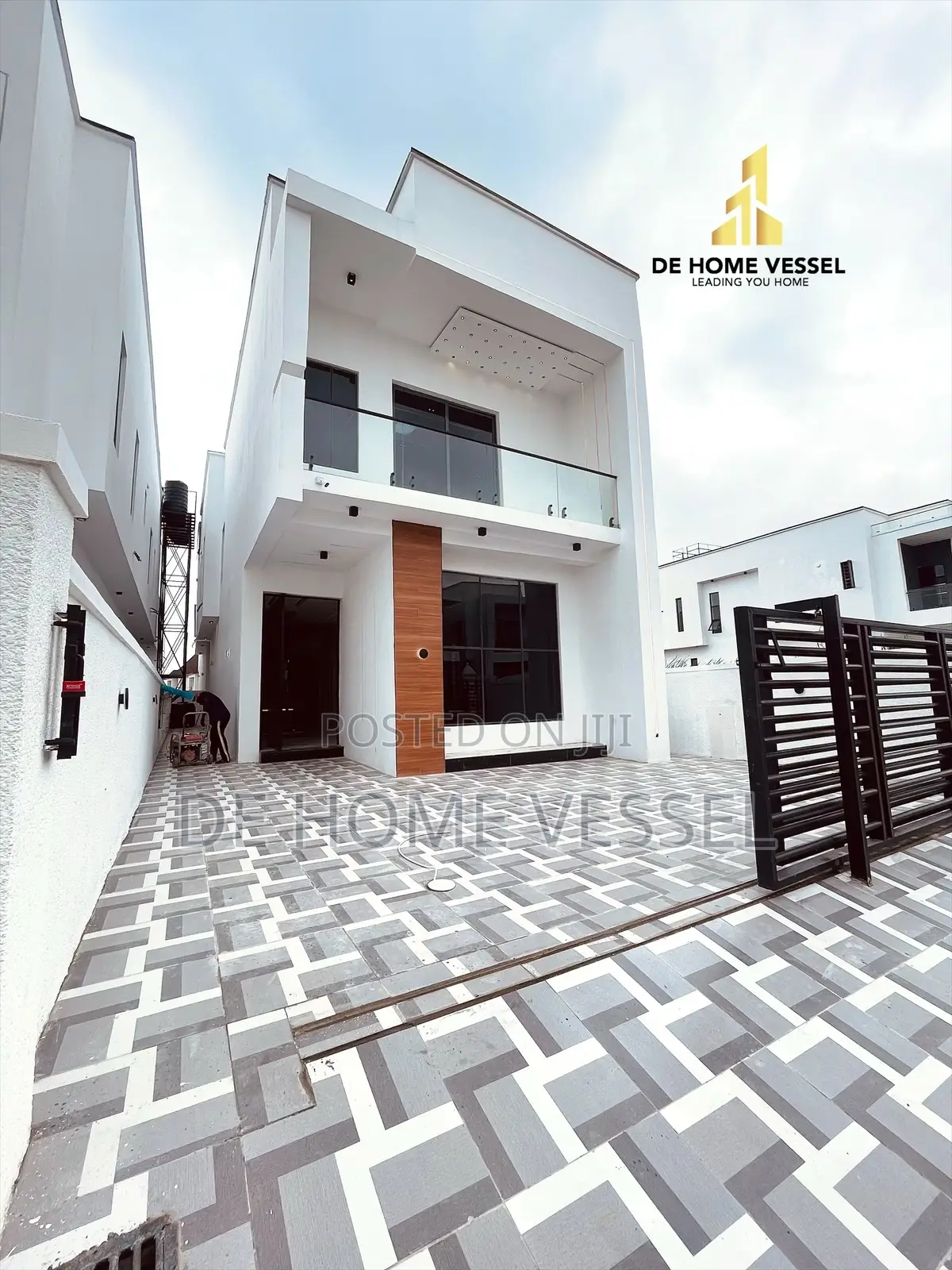 4bdrm Duplex in Ajah for sale