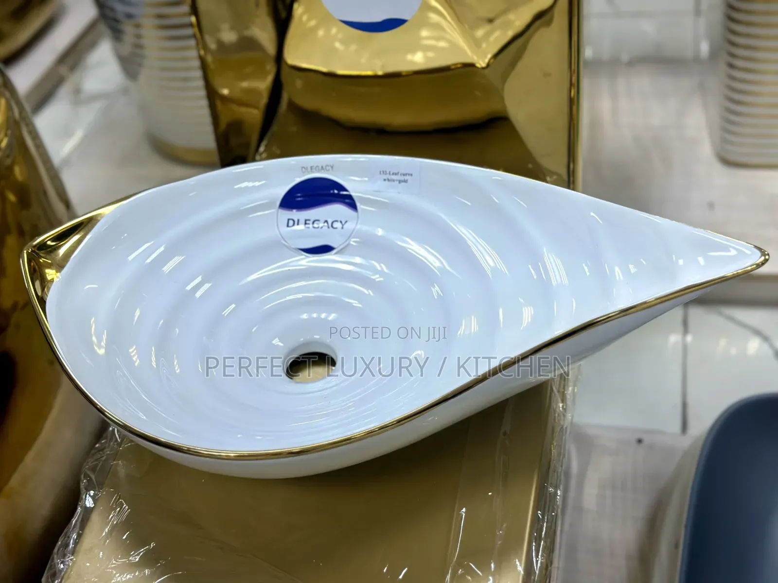 Slide and See Beautiful Countertop Wash Hand Basin