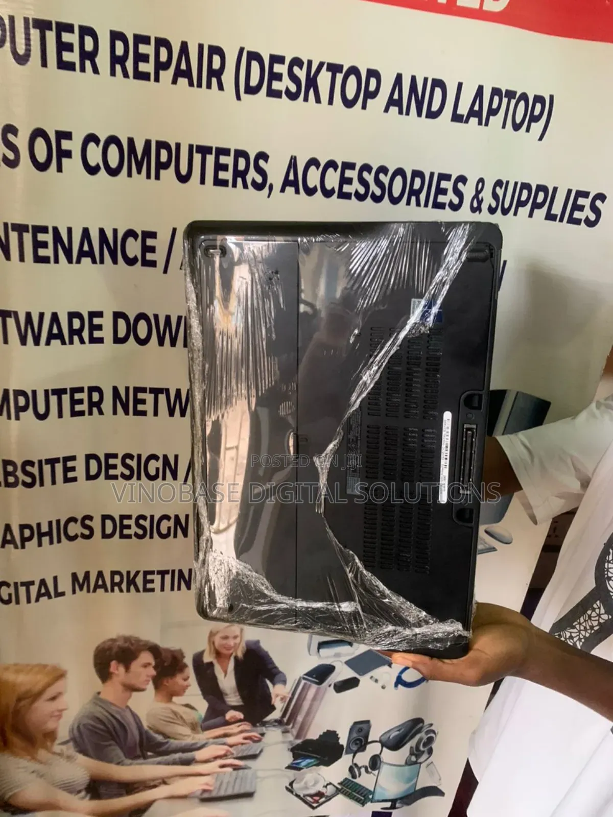 Laptop Dell Latitude E7450 8GB Intel Core I7 HDD+SSD 320GB