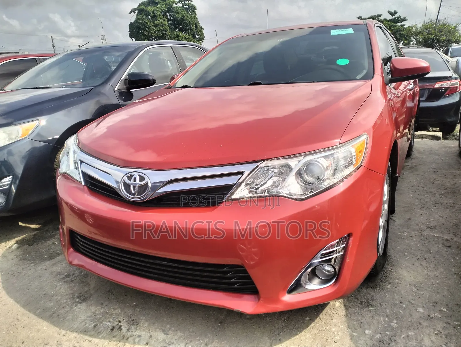 Toyota Camry LE 4dr Sedan (2.5L 4cyl 6A) 2013 Red