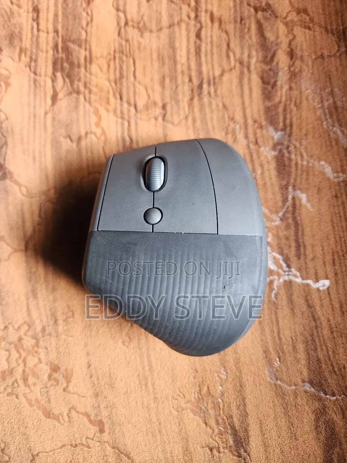 London Used Logitech Lift Vertical Ergonomic Mouse