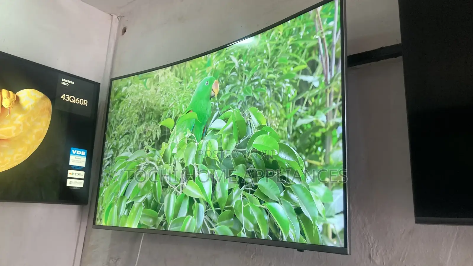 Samsung Curve 55 Inches Tv