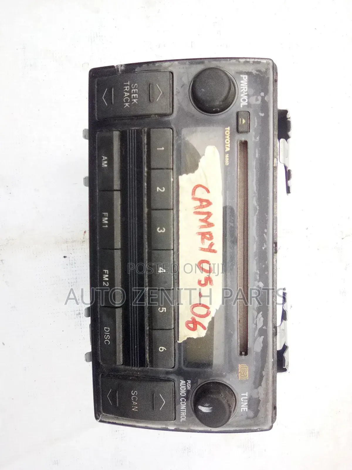 2005 -2006 Toyota Camry Radio