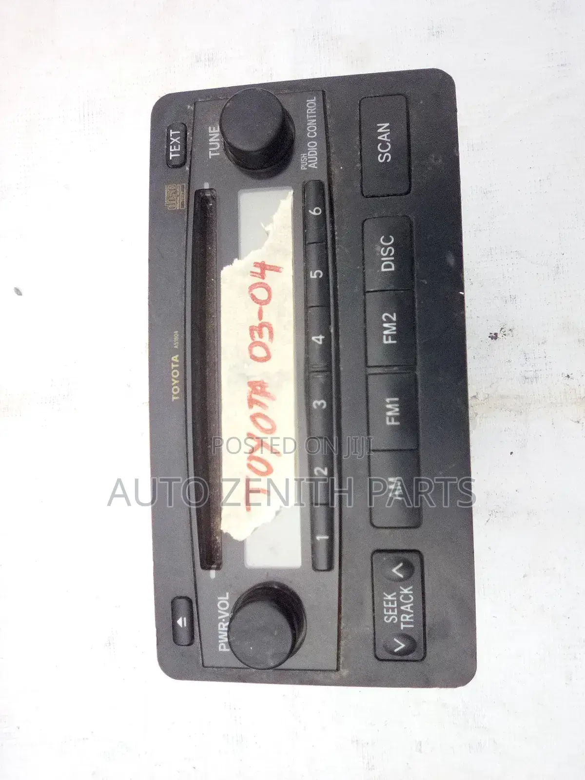 2003 -2004 Toyota Radio