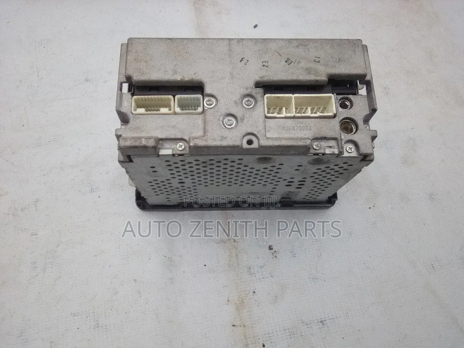 2003 -2004 Toyota Radio