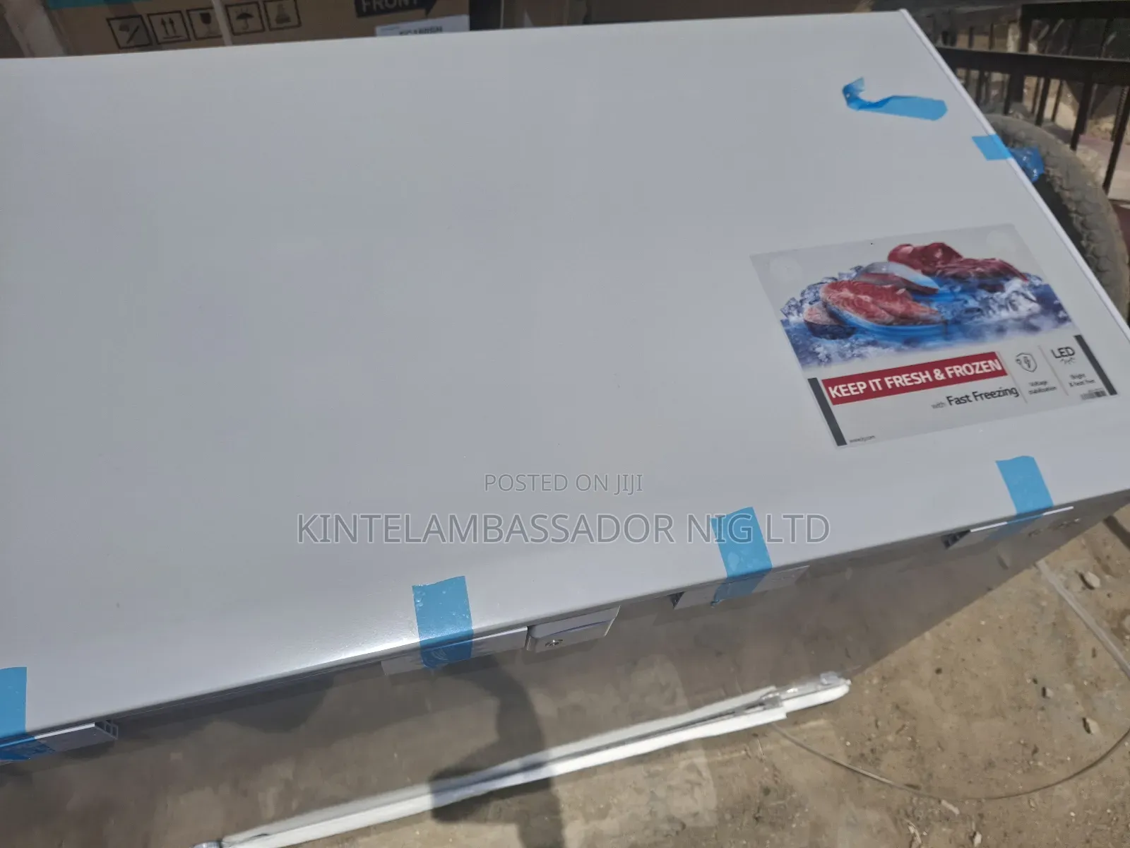 Lg Single Door Chest Freezer