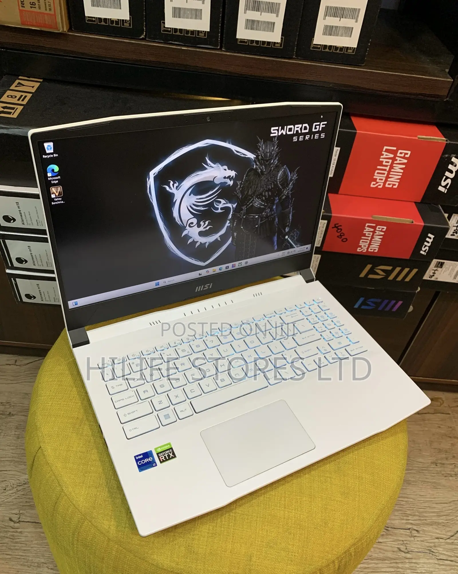 Laptop MSI MSI Sword 15 16GB Intel Core i7 SSD 1T