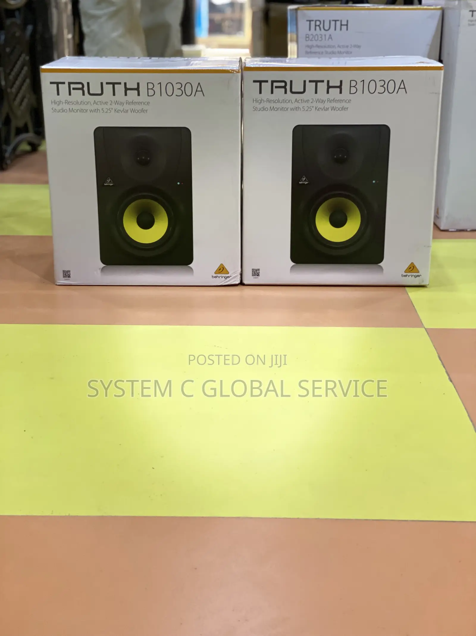 Behringer Truth B1031a Studio Monitor Speaker