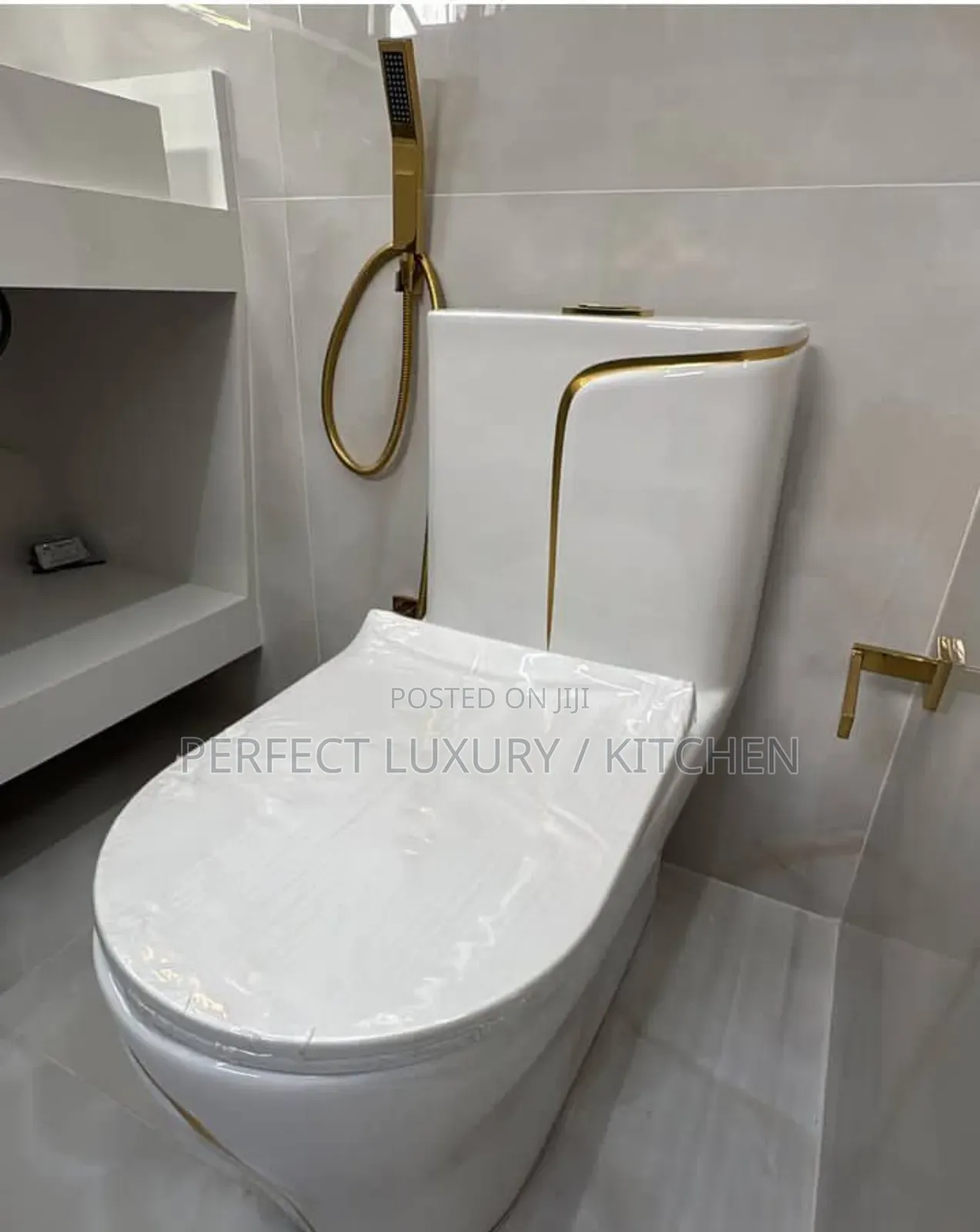 White With Gold Design Color Complete Set W.C Water Closet