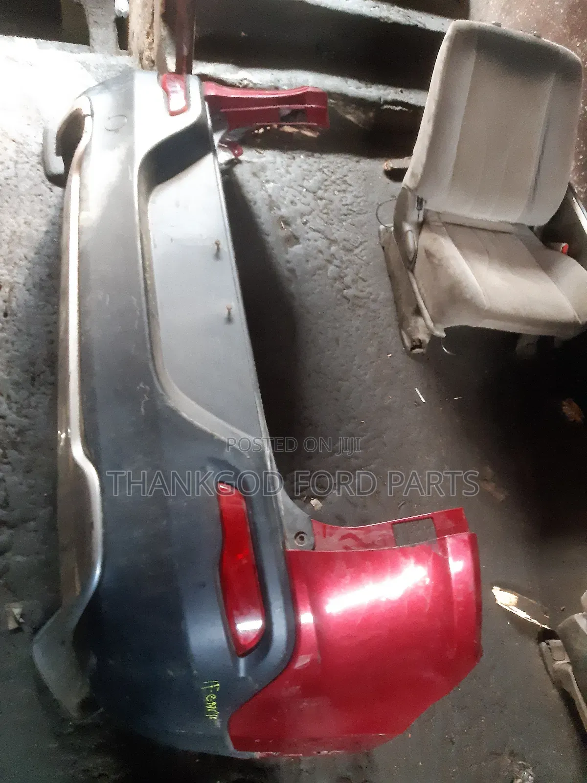 Back Bumper Jeep Cherokee