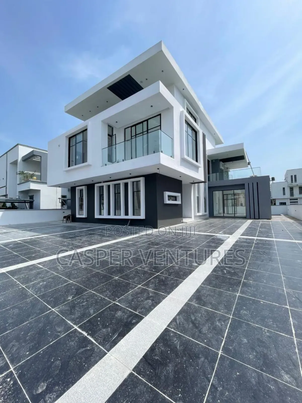 5bdrm Duplex in Orchid, Lekki for sale