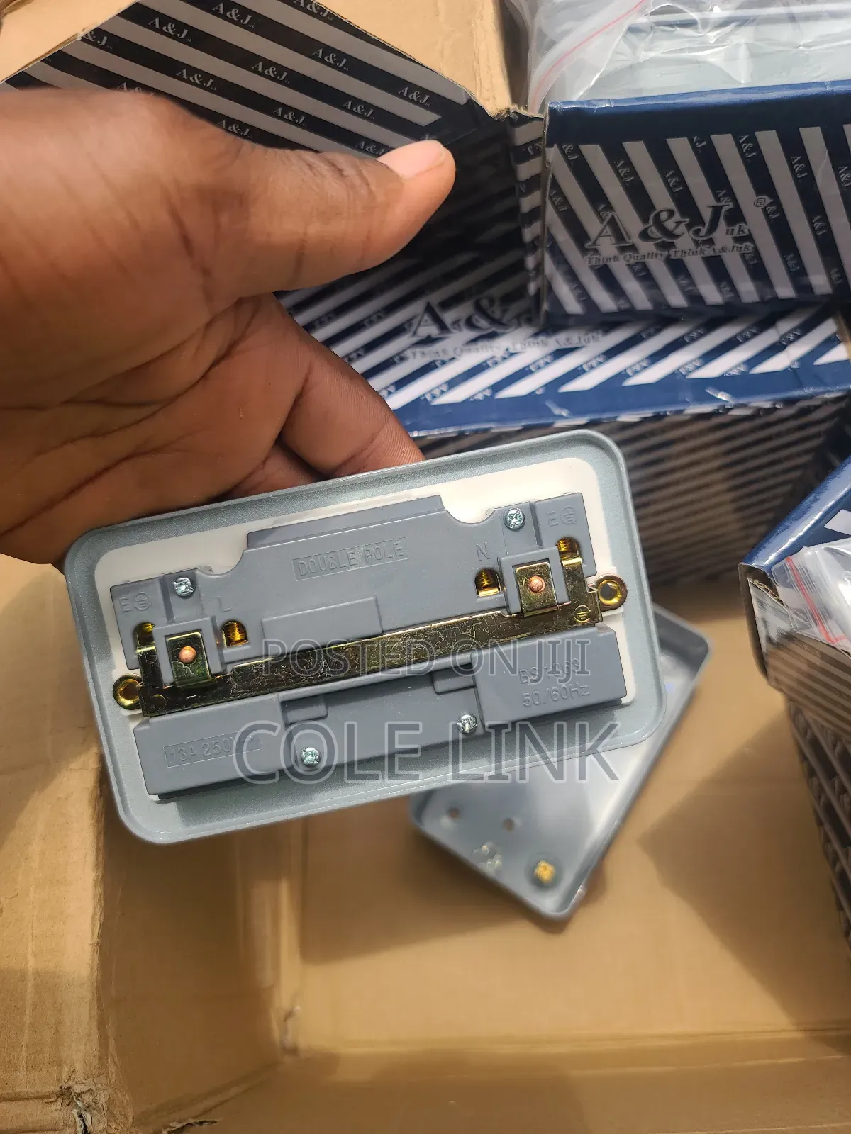 Metal Double Socket With Gang Box 13a