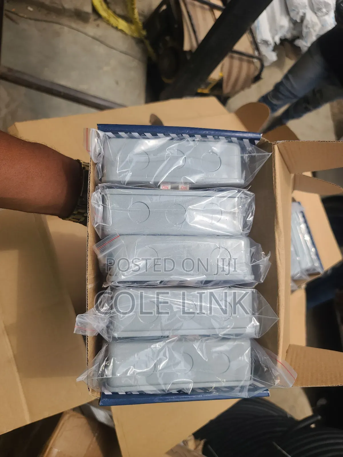 Metal Double Socket With Gang Box 13a