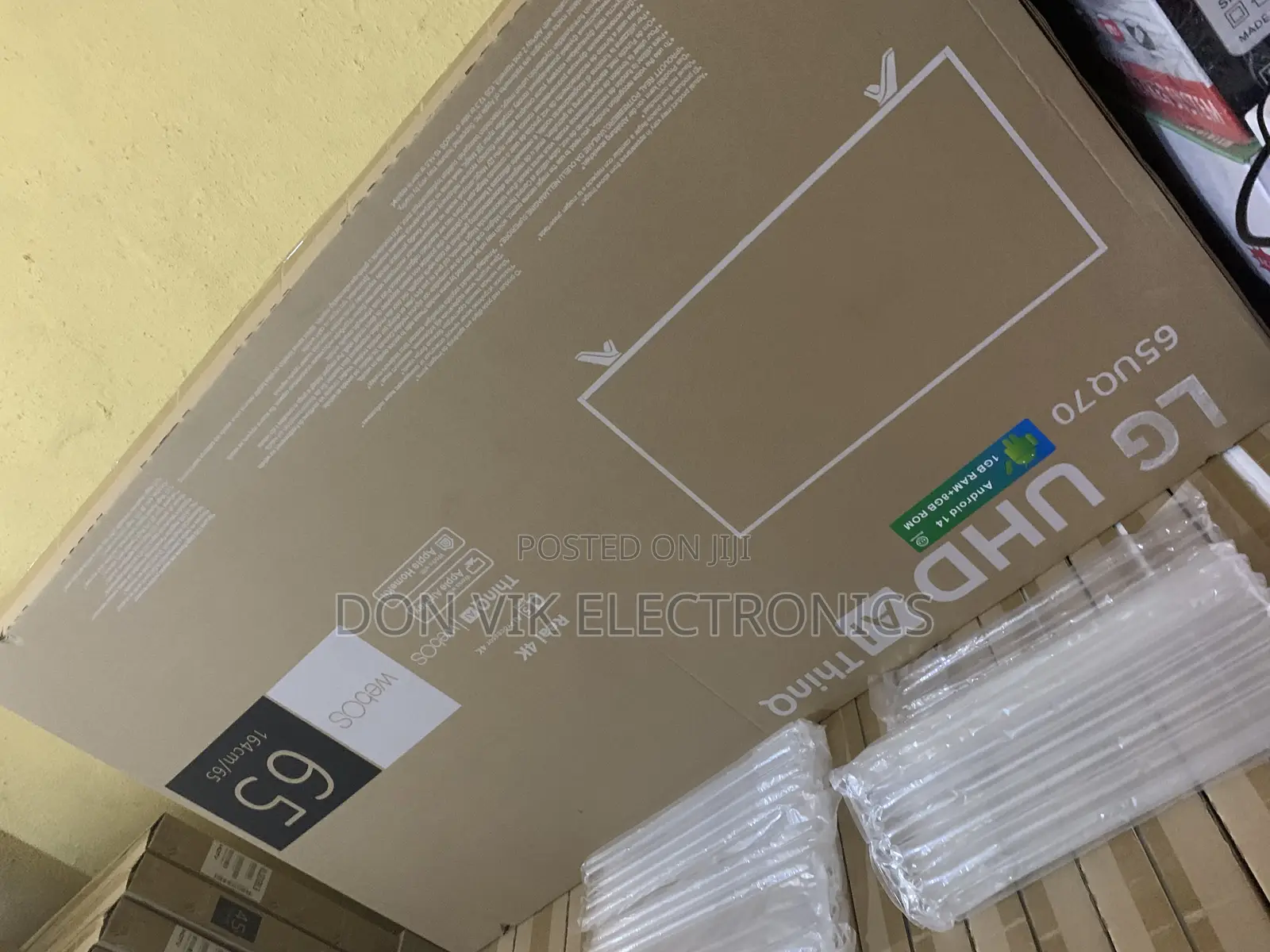 Frameless 65 Inches Full Smart Tv