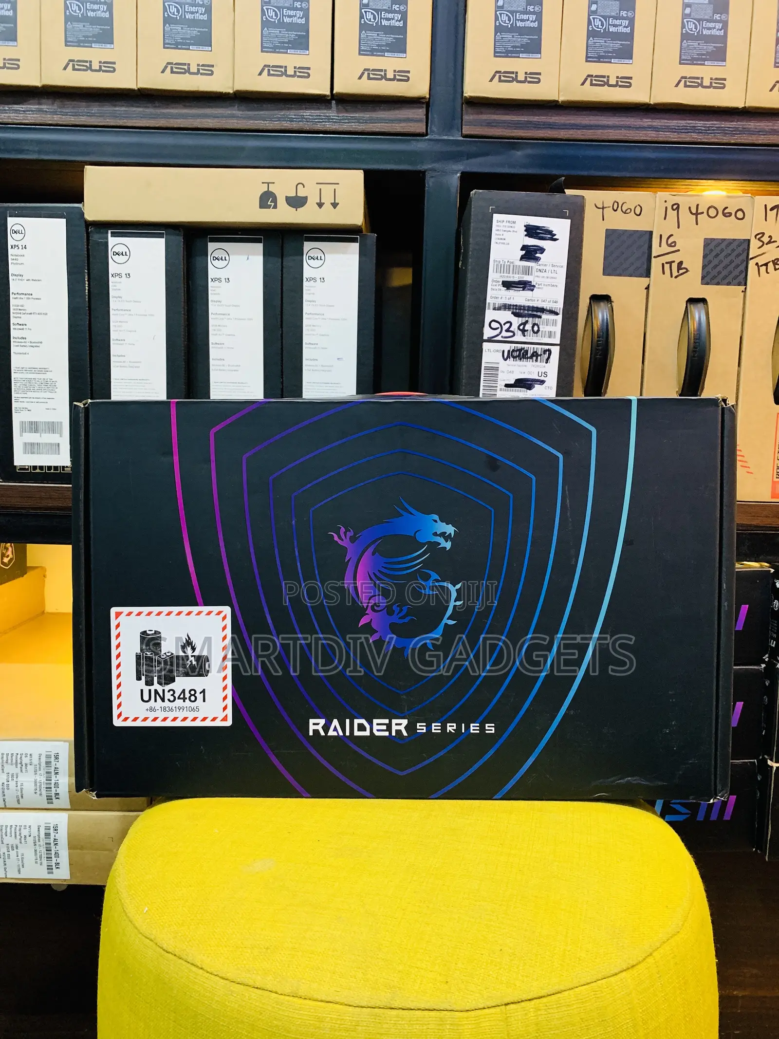 New Laptop MSI Raider GE68HX 13vi-202us 32GB Intel Core I9 SSD 2T