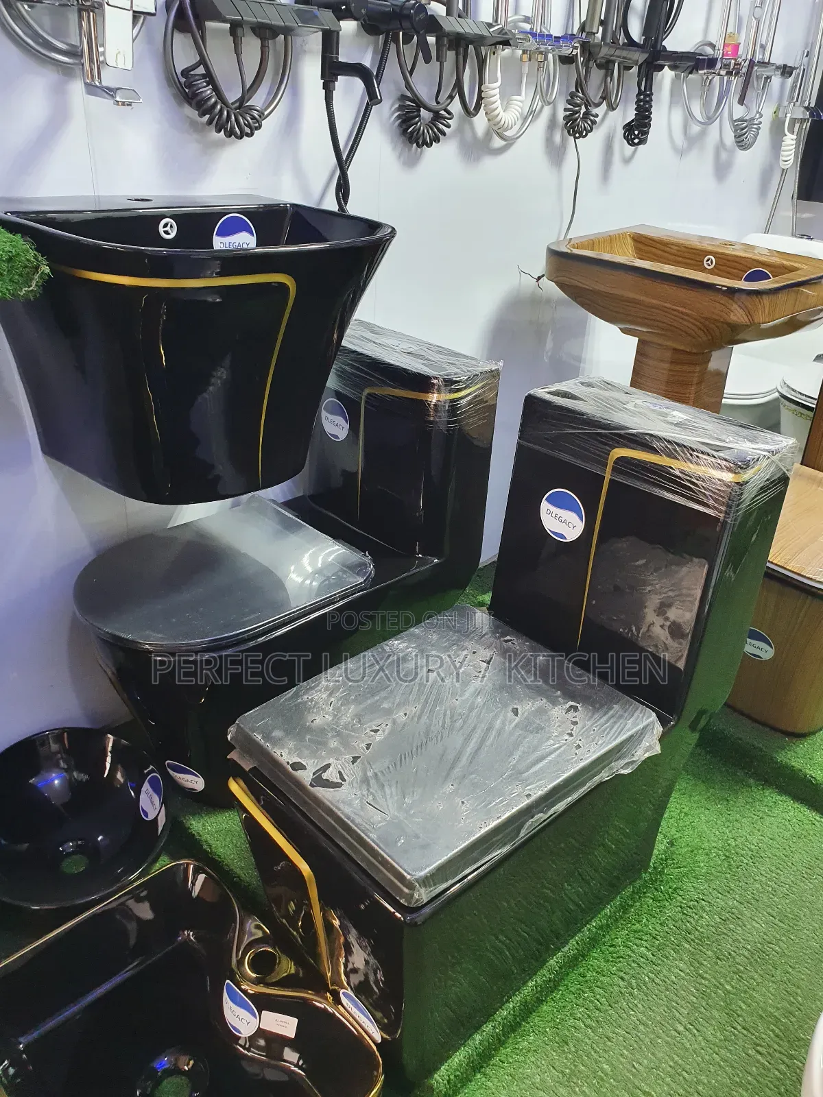 Black+Gold Water Closet 