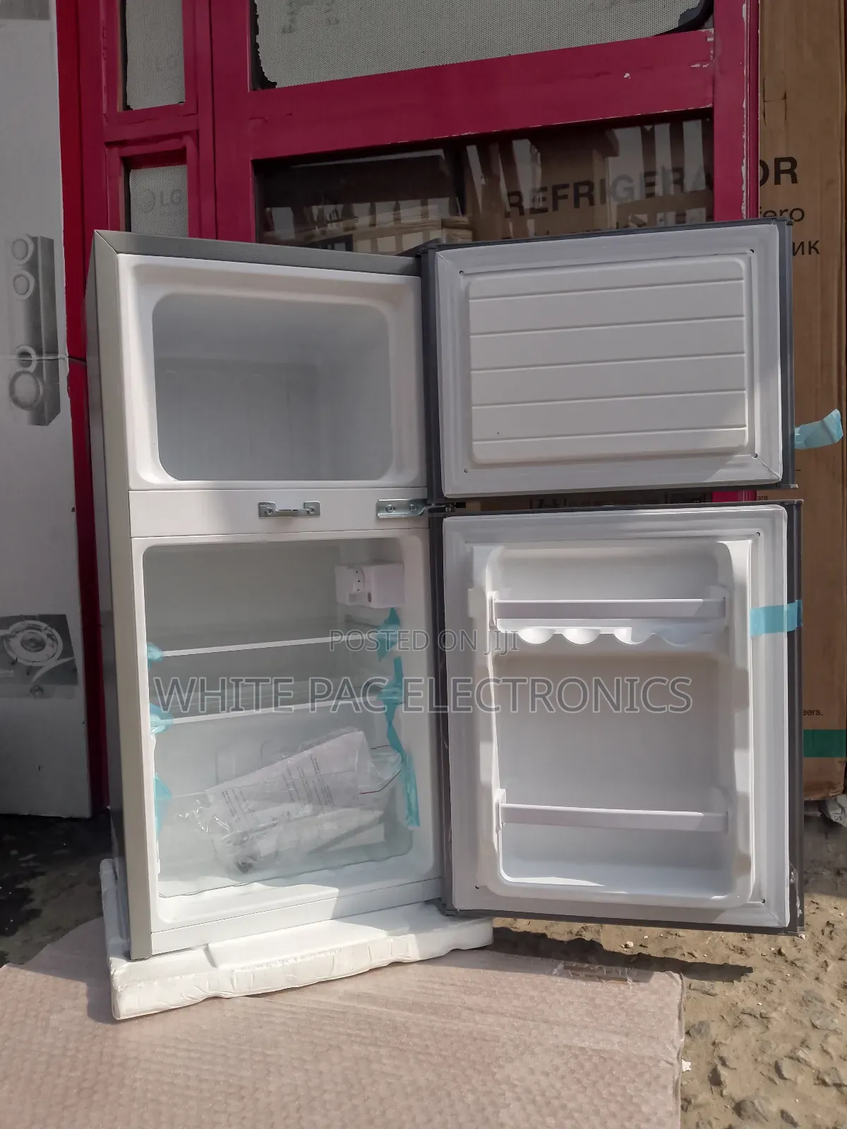 Brand New Lg Double Door 110 Litre Fridge Fast Ice Maker