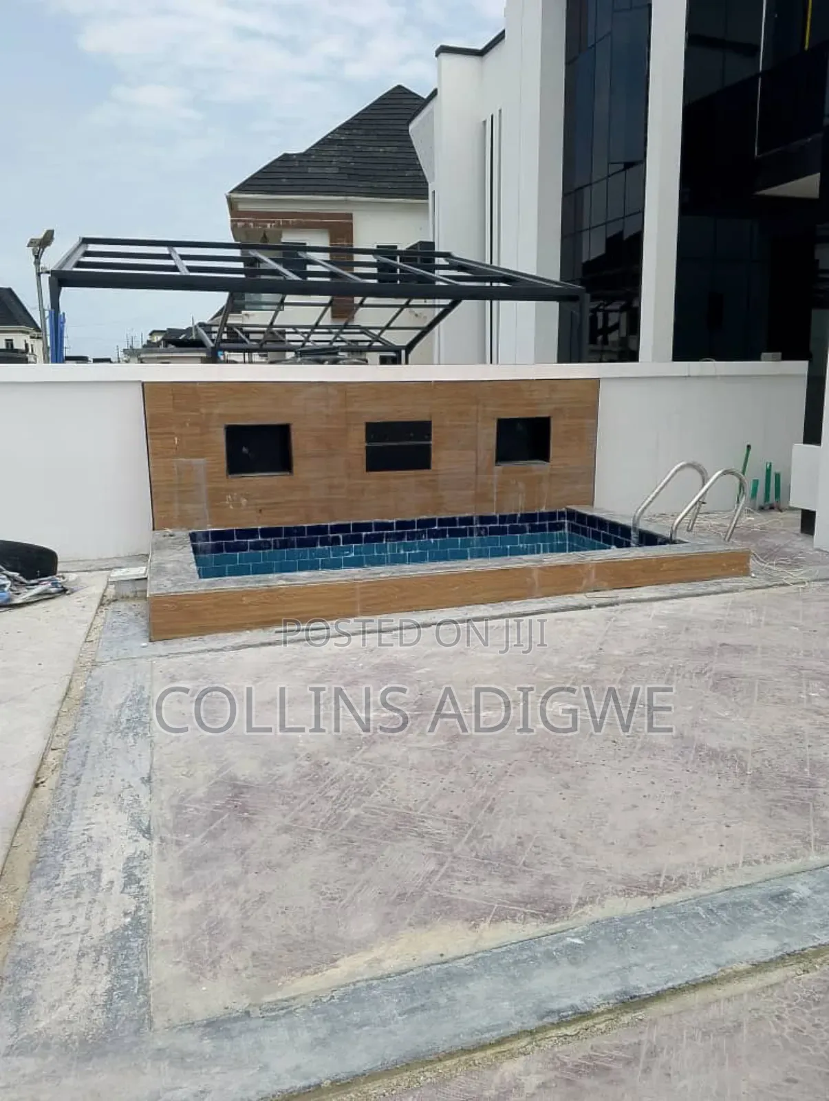 5bdrm Duplex in Royal Pine Orchid, Chevron for sale