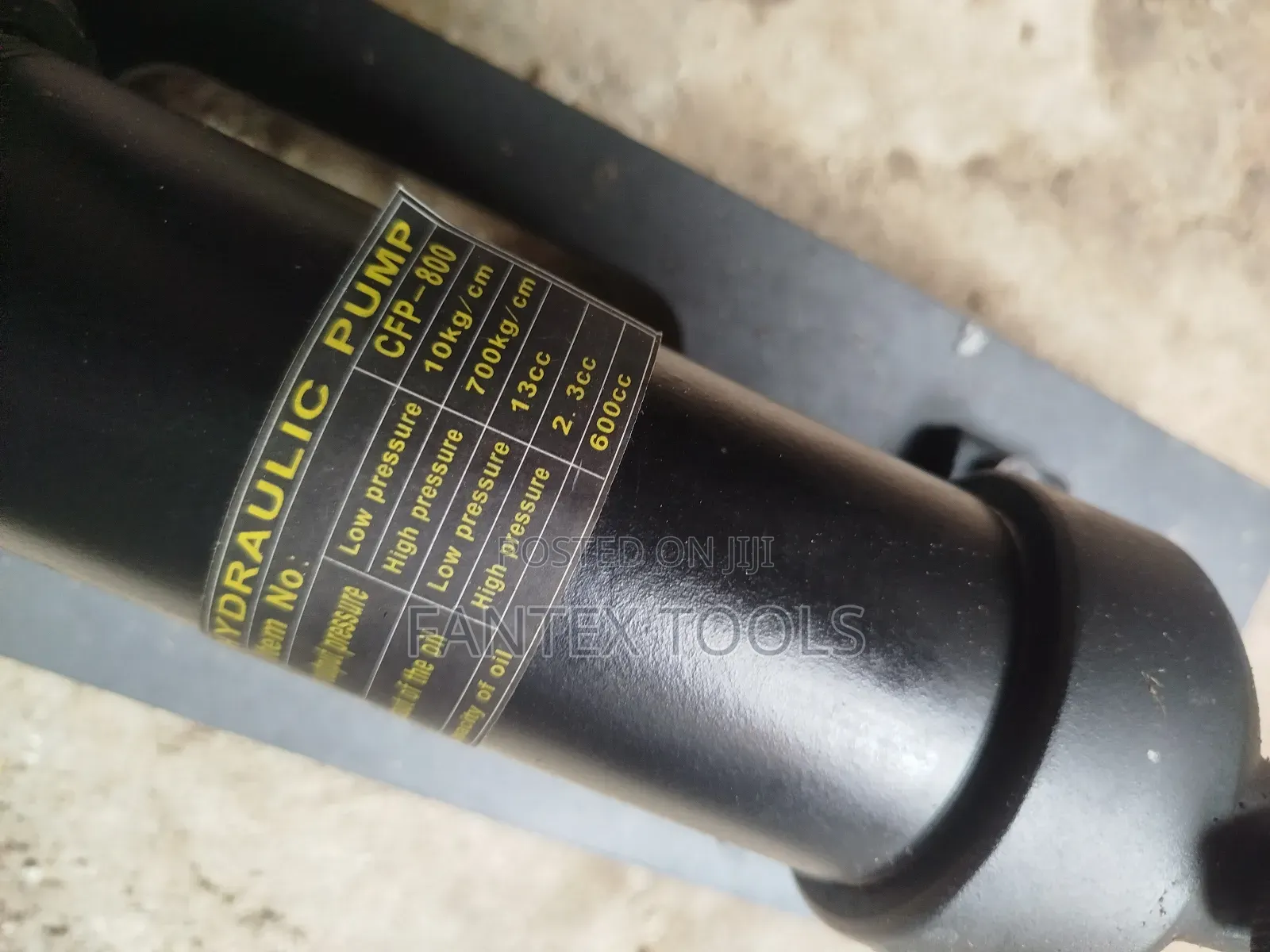 Foot Hydraulic Pump.