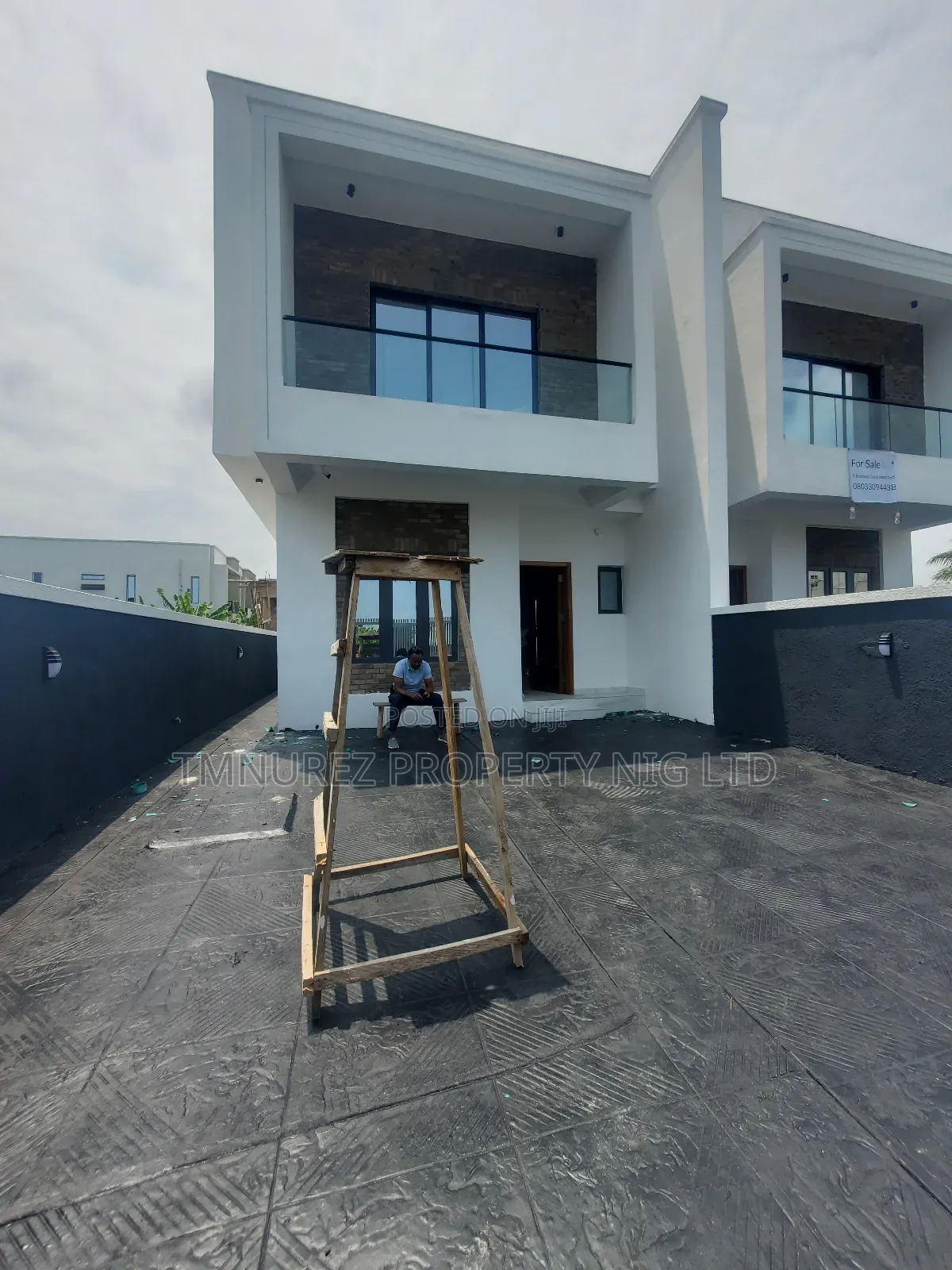 4bdrm Duplex in Lekki Ikaje for sale