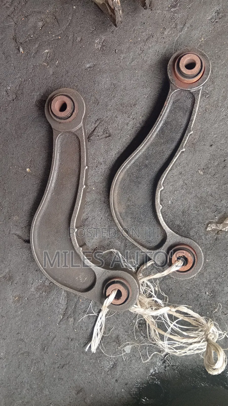 Covering Arm for Ford Edge 2008
