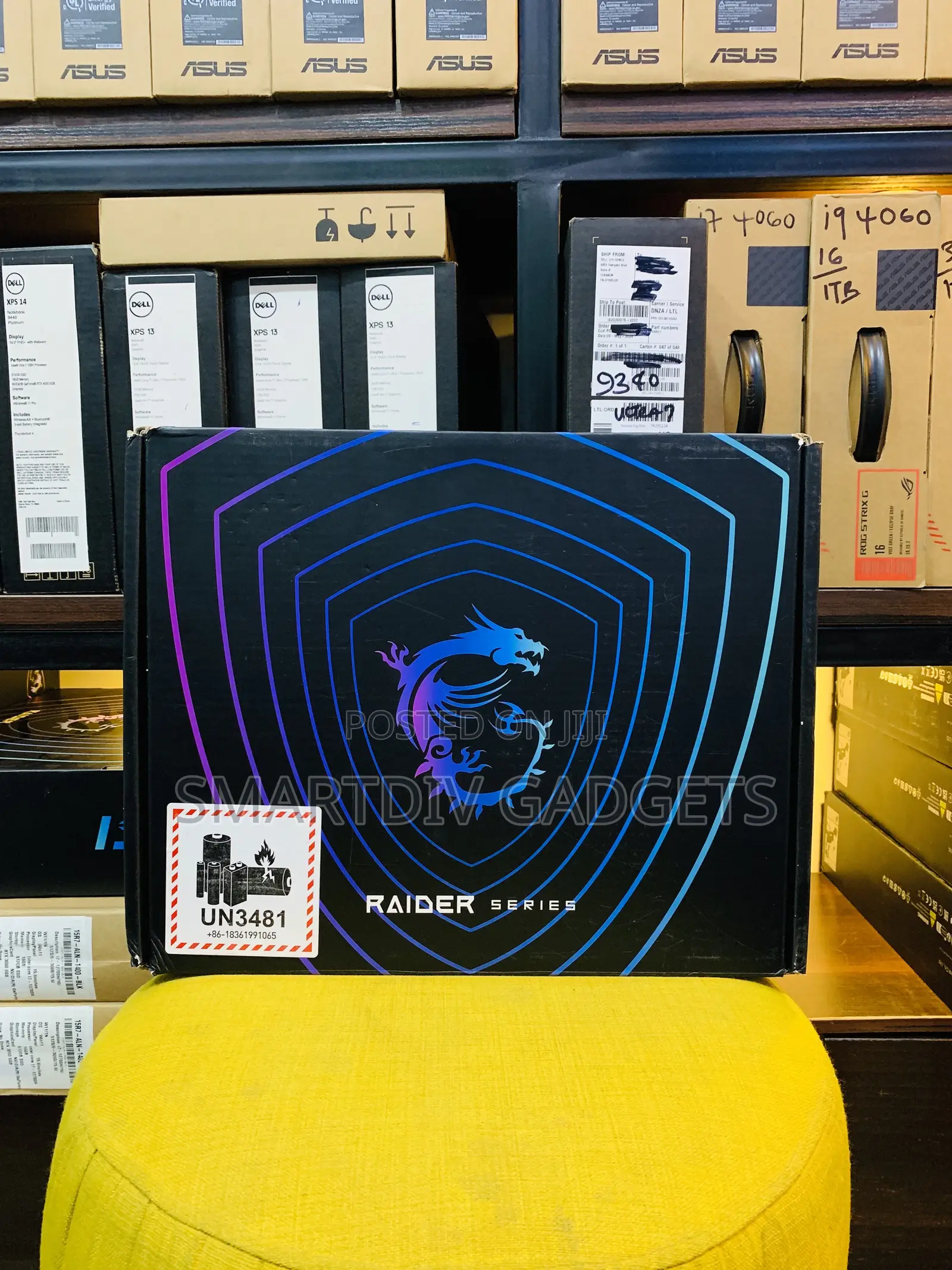 New Laptop MSI Raider GE68HX 13vi-202us 32GB Intel Core I9 SSD 2T