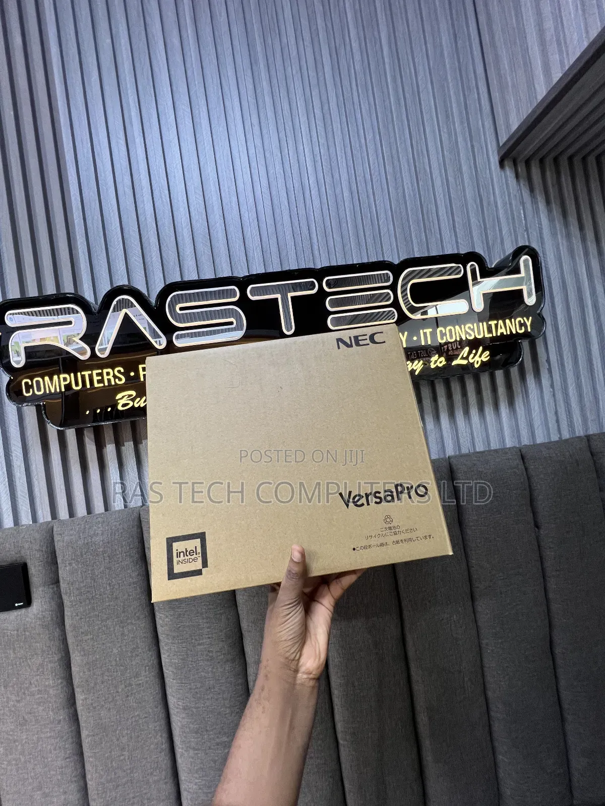 New Laptop NEC N22G 4GB Intel Celeron SSD 60GB