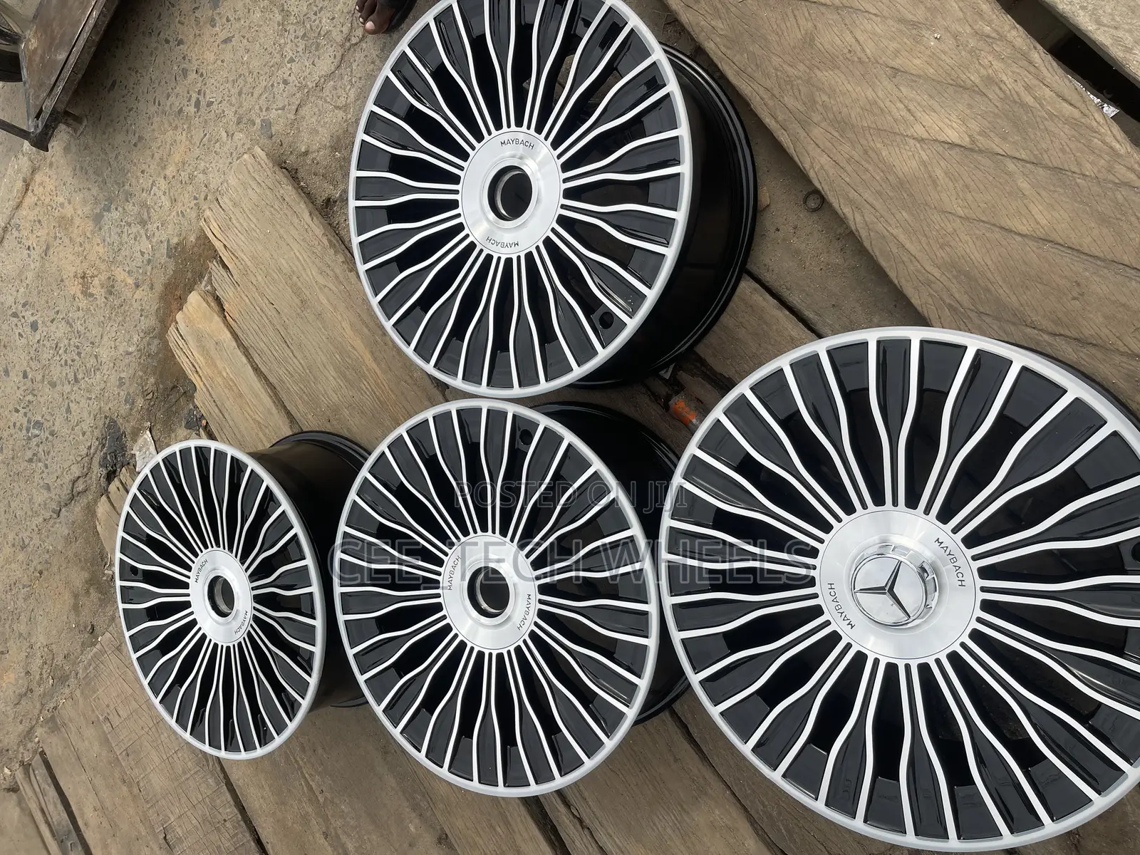 20-inch Wheel For Mercedes Maybach And For Toyota Products Also