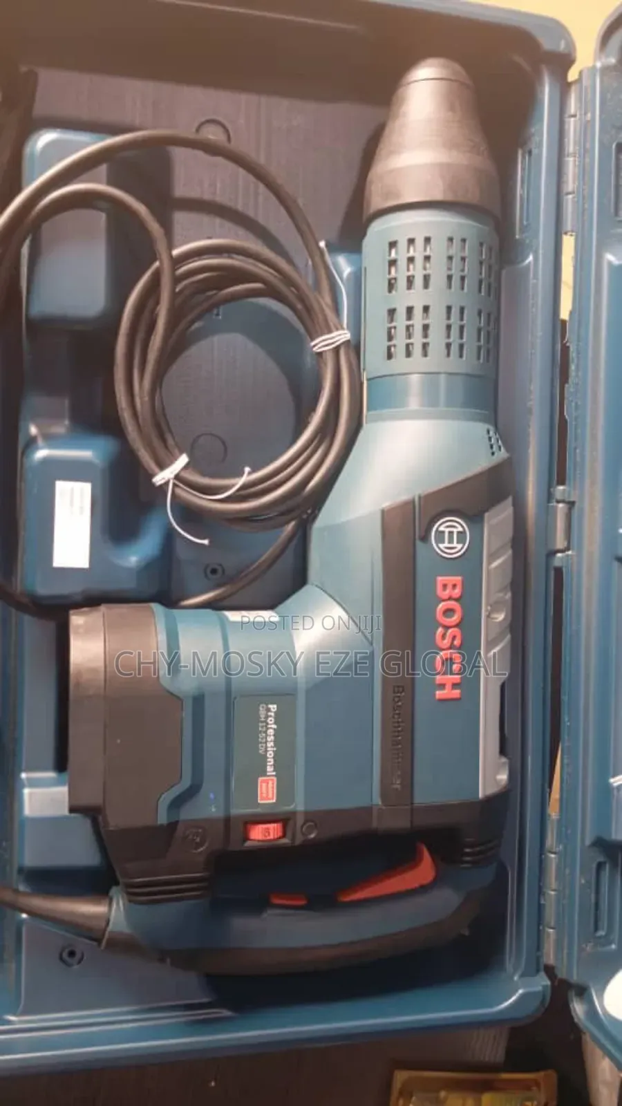 Bosch Rotary Hammer Drill With SDS-Max (Gbh 12-52 Dv)
