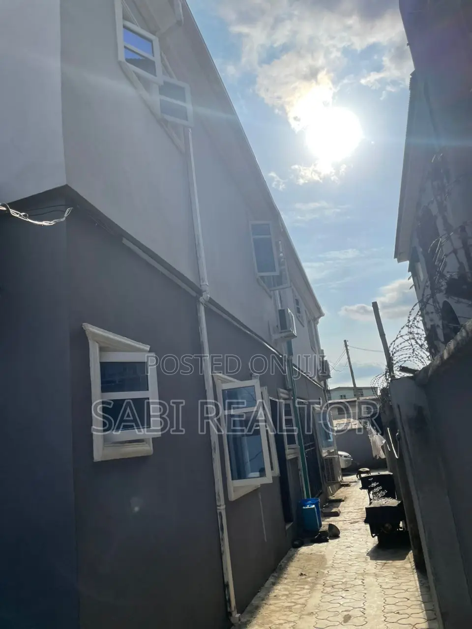 Furnished 3bdrm Duplex in Egbeda for sale