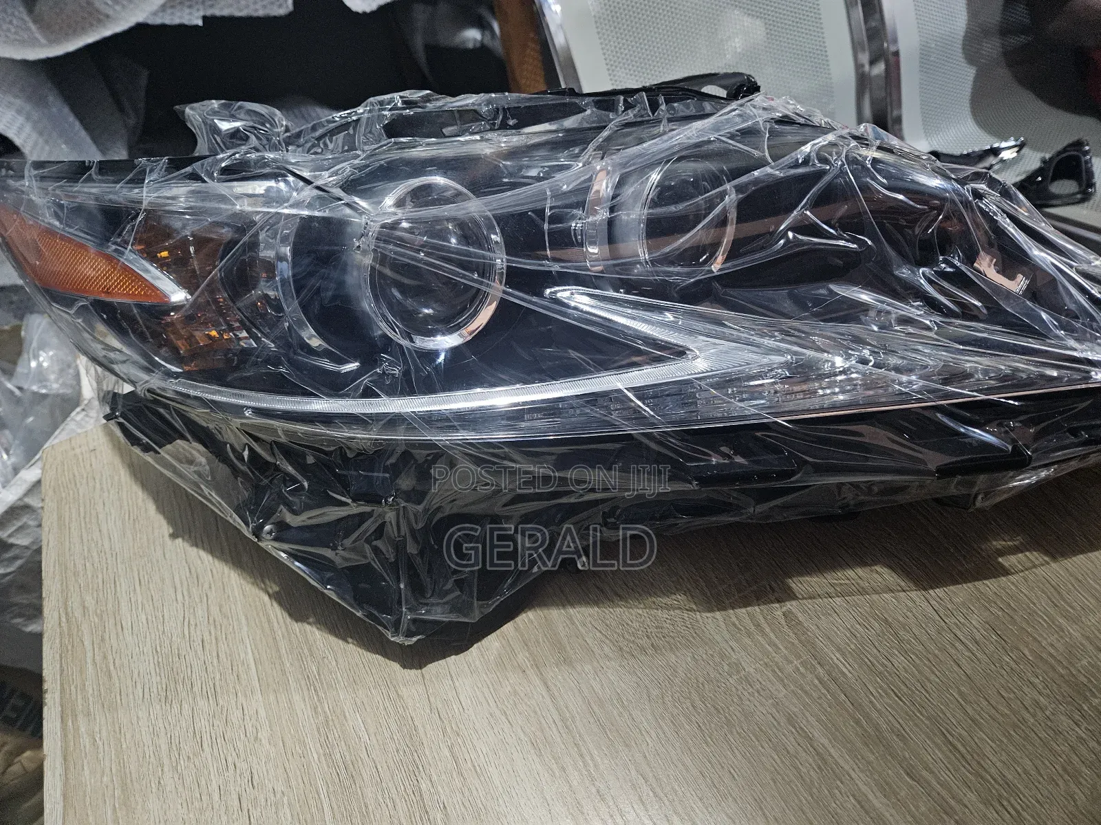 Headlamp Es350 018