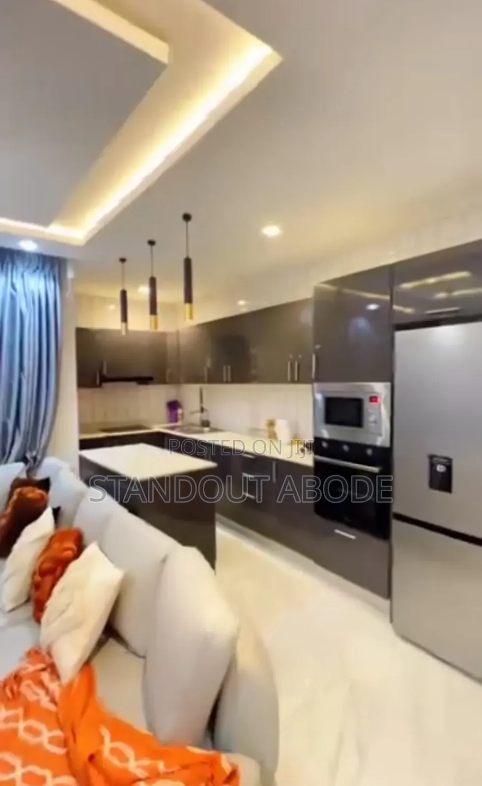 2 Bedroom Luxury Apartment Shortlet