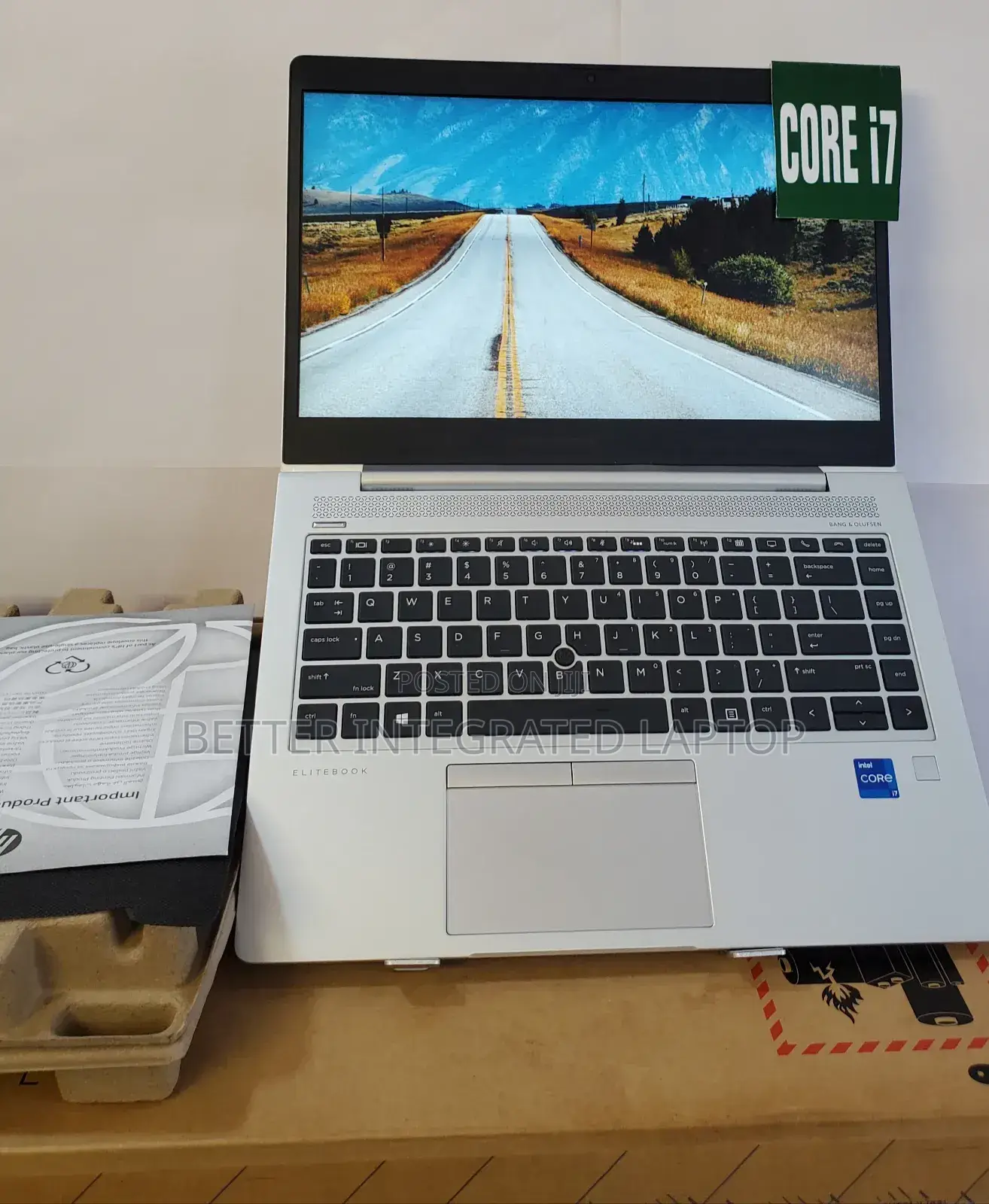 New Laptop HP EliteBook 8760W 16GB Intel Core i7 SSD 256GB