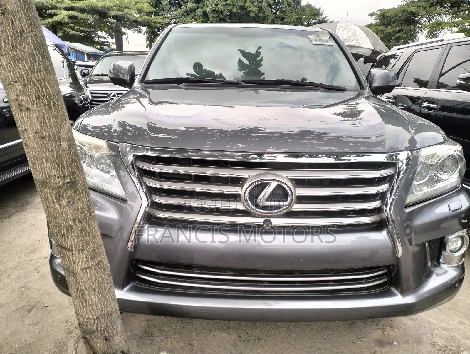 Lexus LX 570 AWD 2016 Gray