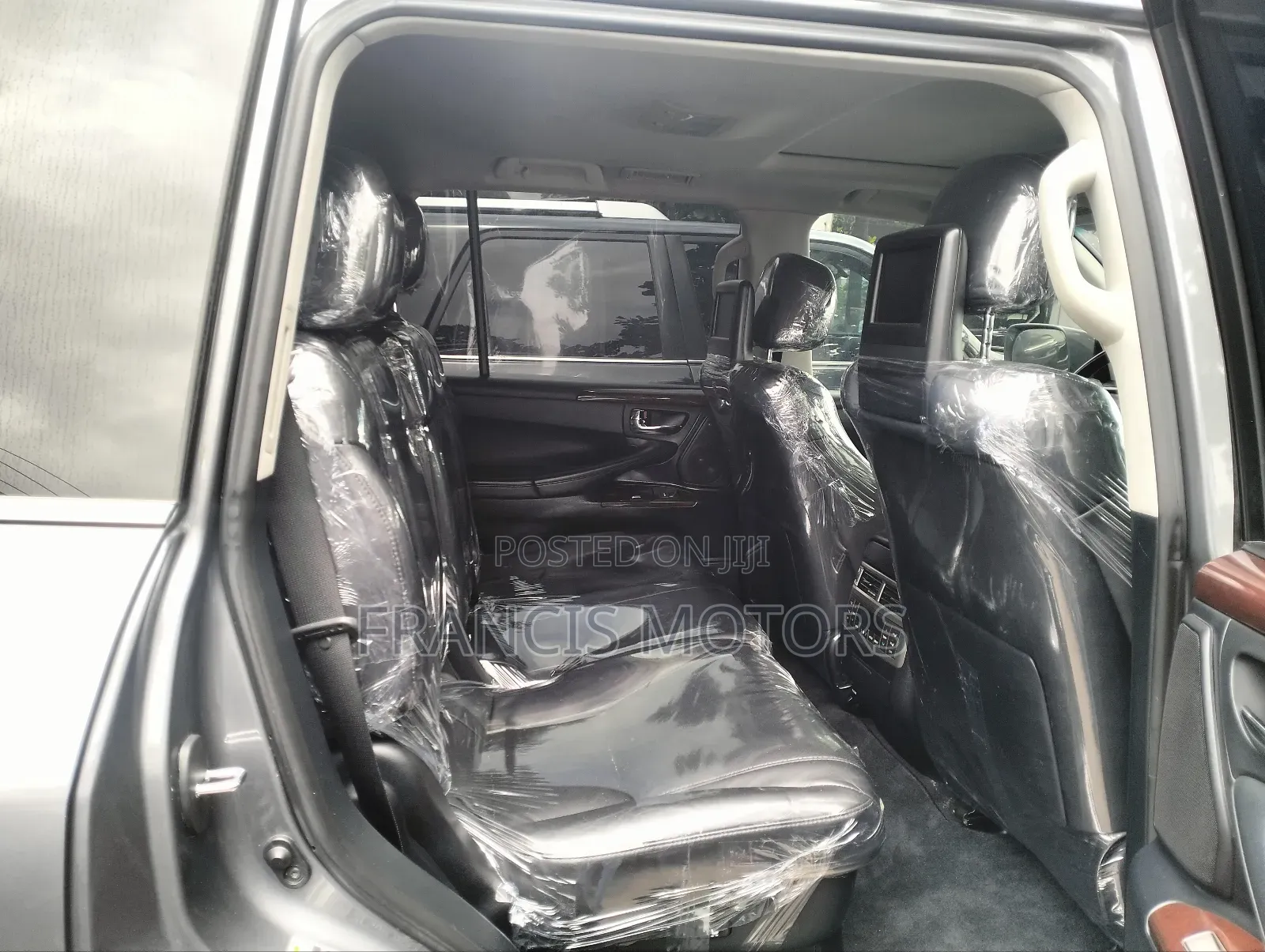Lexus LX 570 AWD 2016 Gray