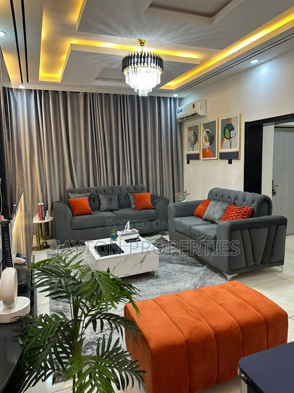 5 Bedroom Apartment