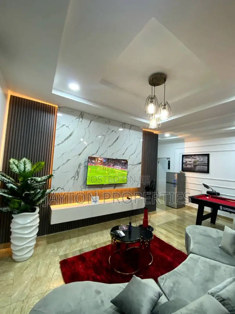 Cozy 2 Bedroom