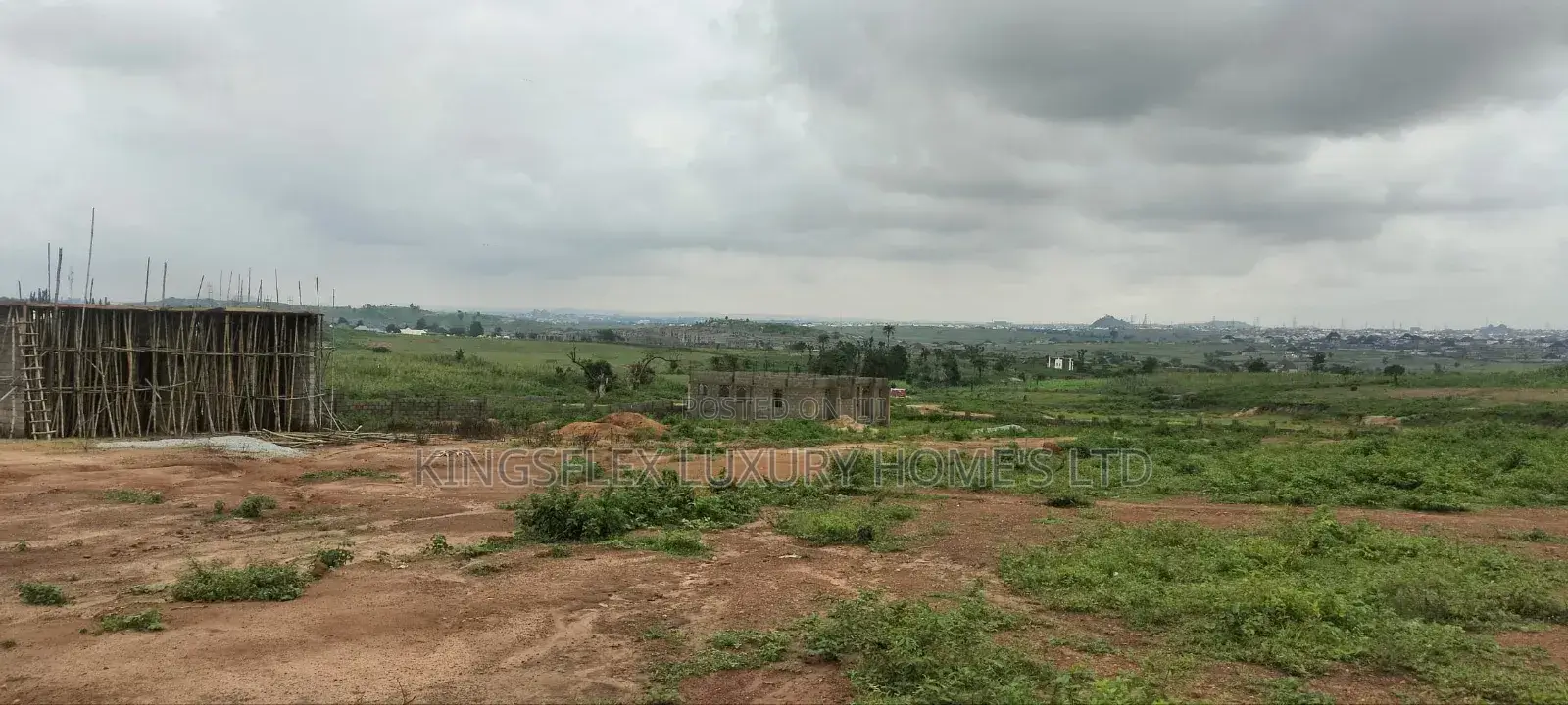 600sqm Plot in Idu by Train Station