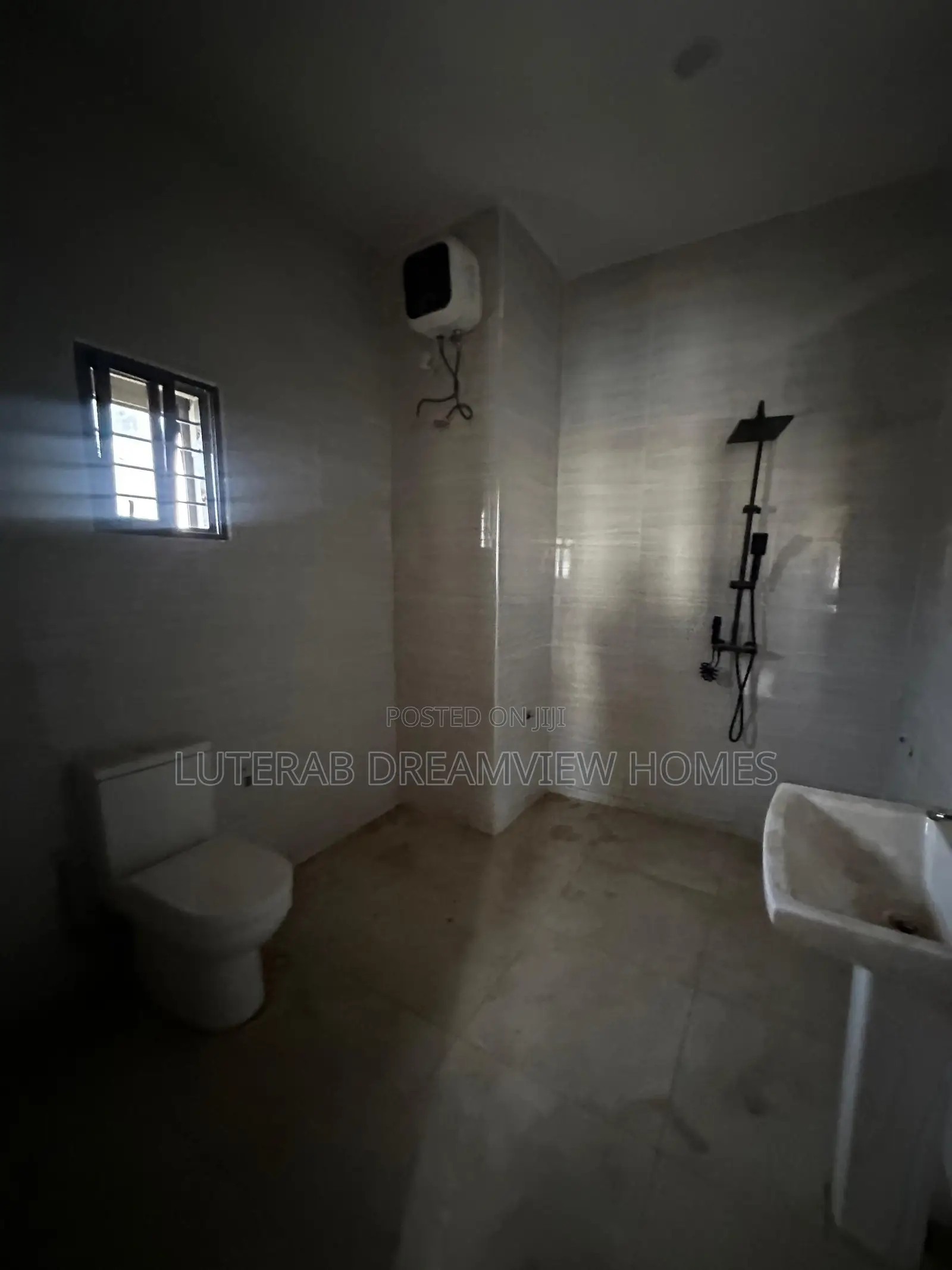 3bdrm Block of Flats in Jahi Gilmor for rent