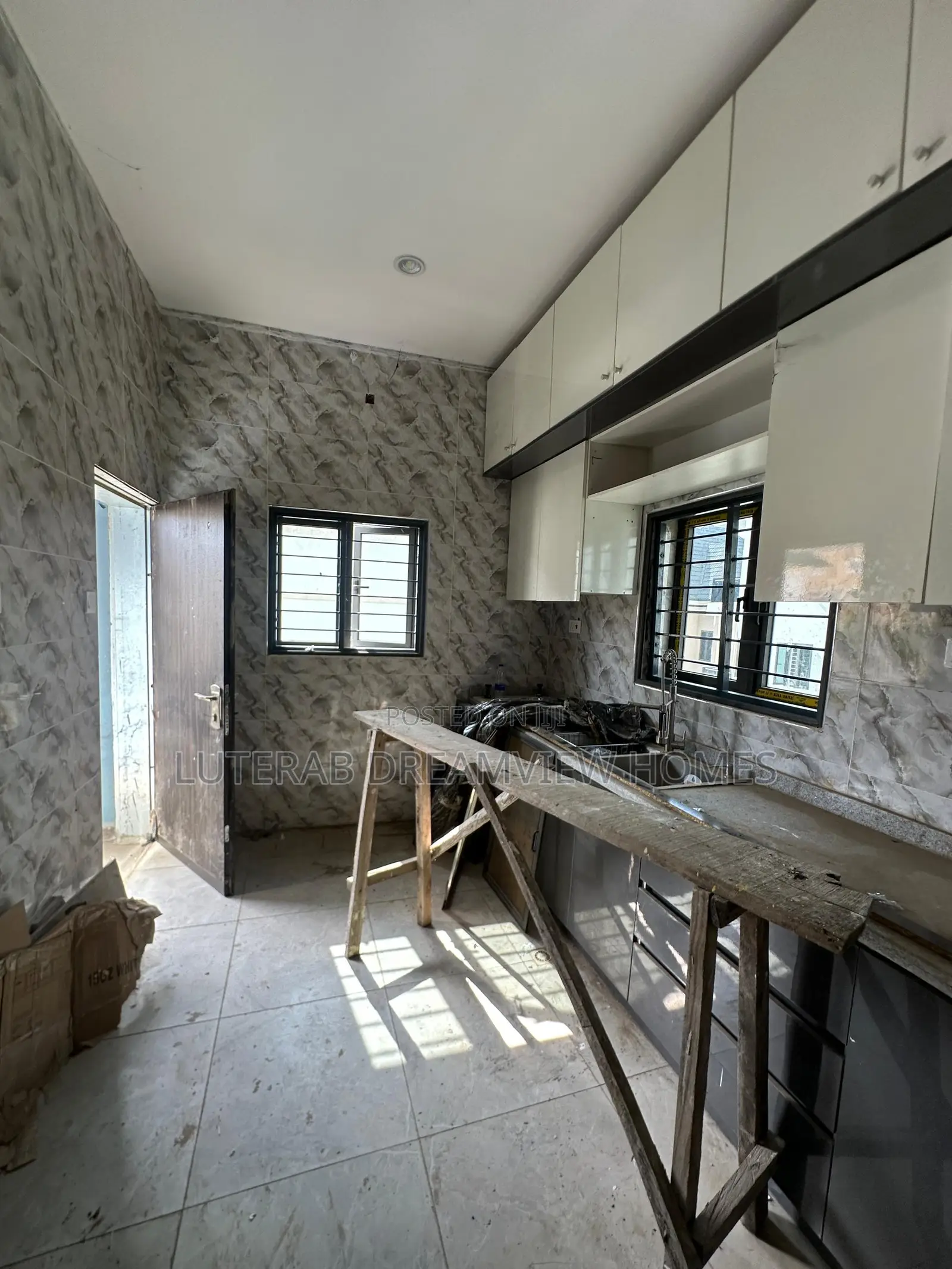 3bdrm Block of Flats in Jahi Gilmor for rent