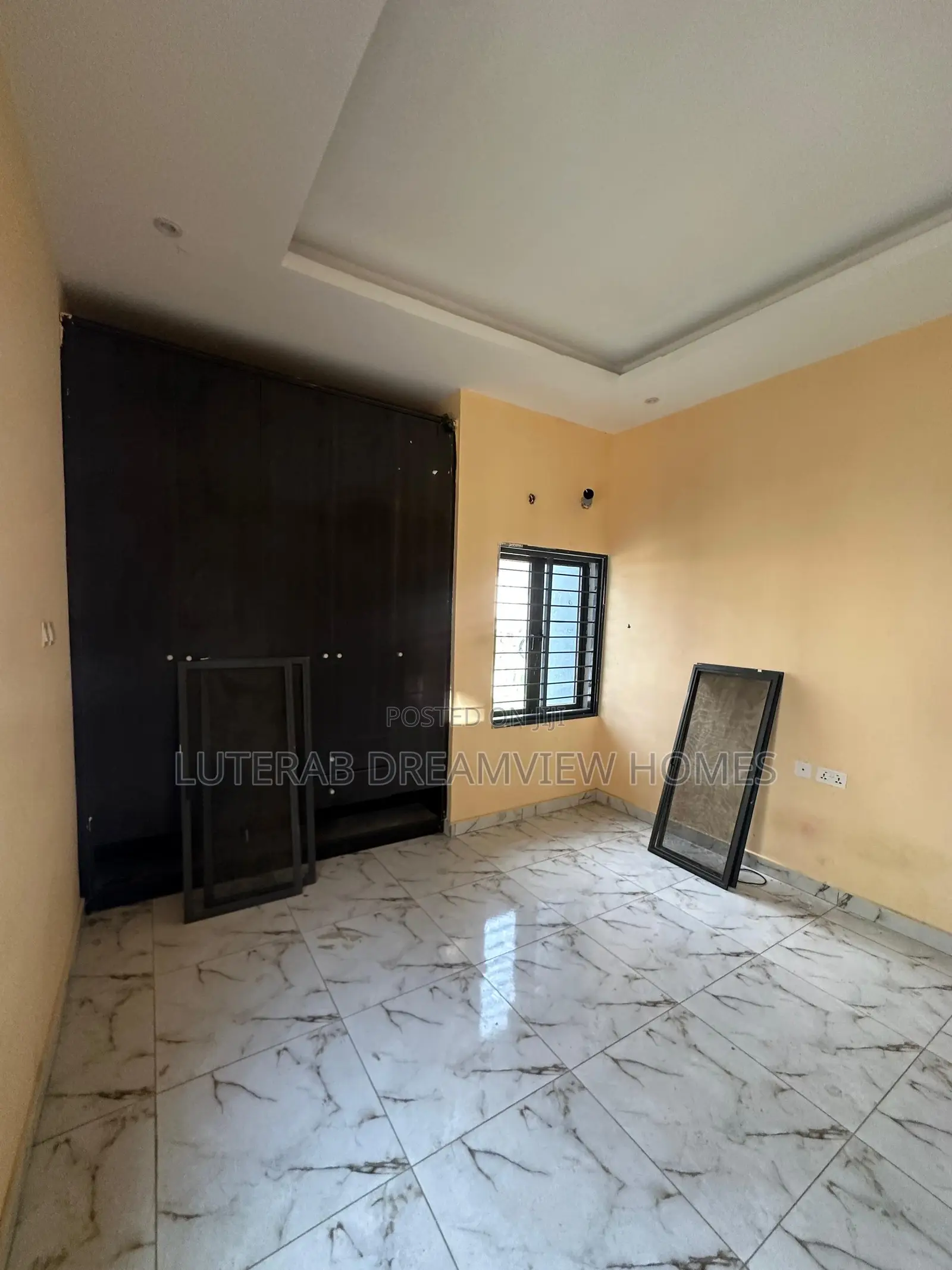 3bdrm Block of Flats in Jahi Gilmor for rent