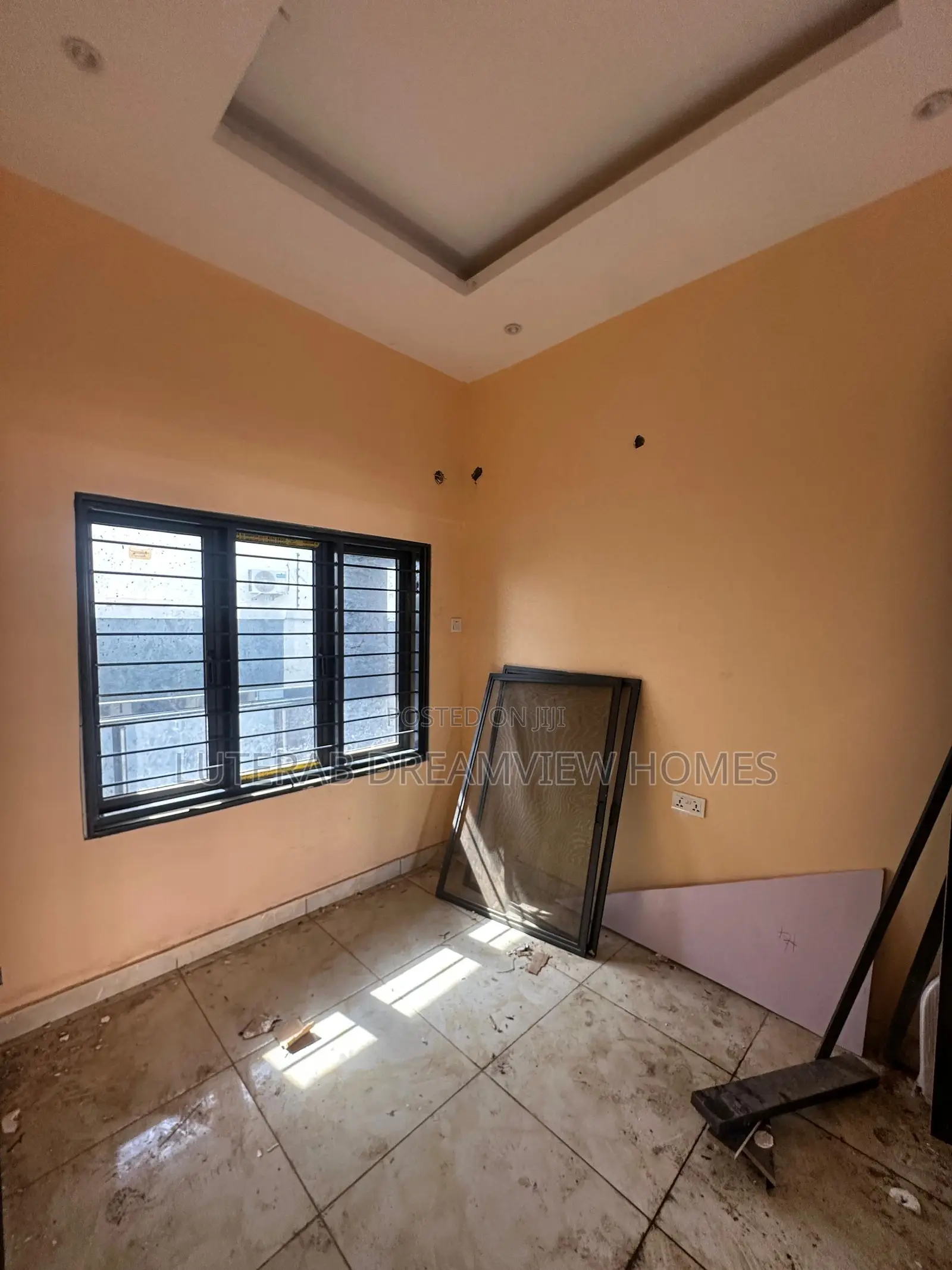 2bdrm Block of Flats in Jahi By Gilmor for rent