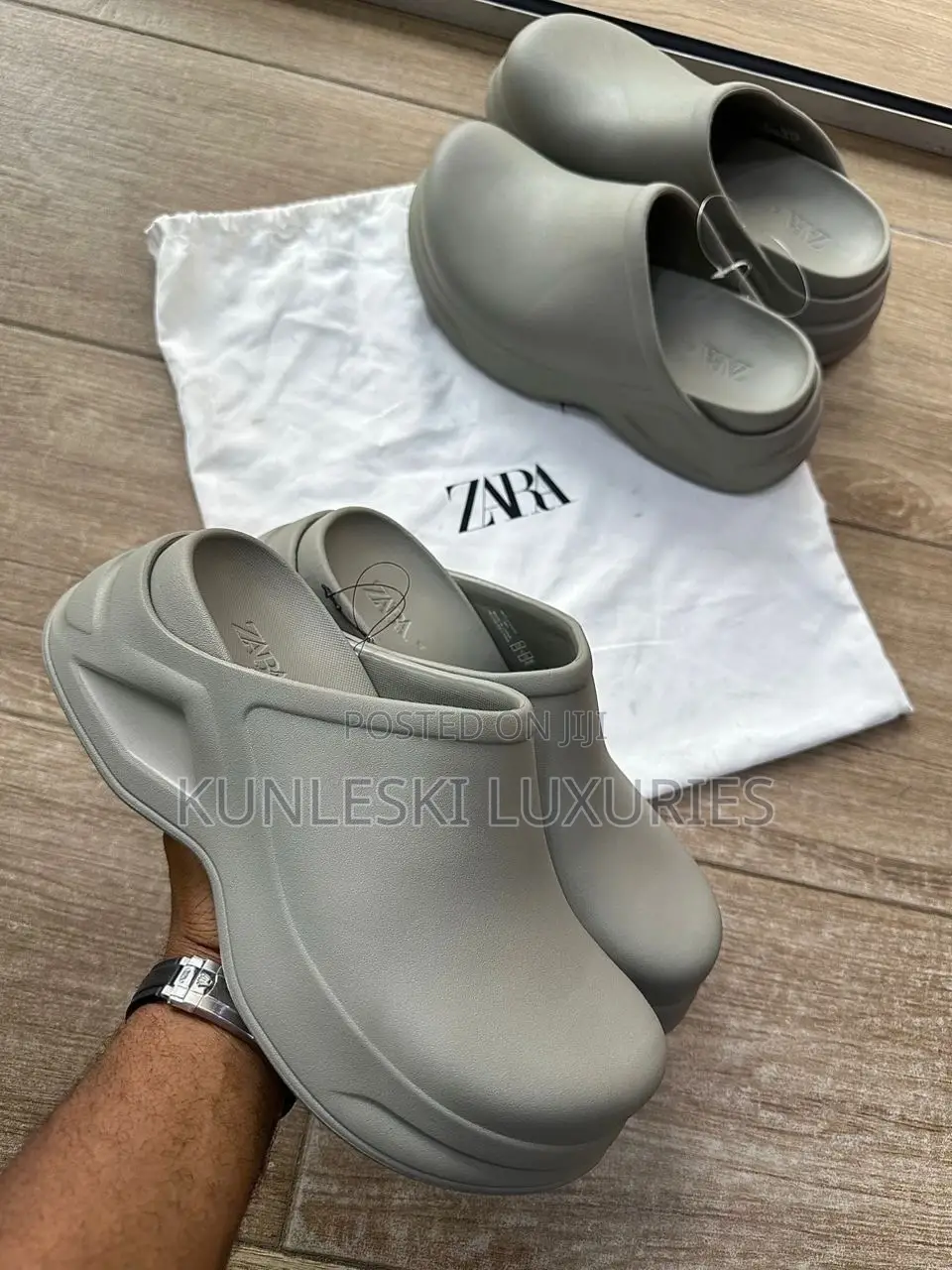 Original Zara Clogs Collection in Two Colors