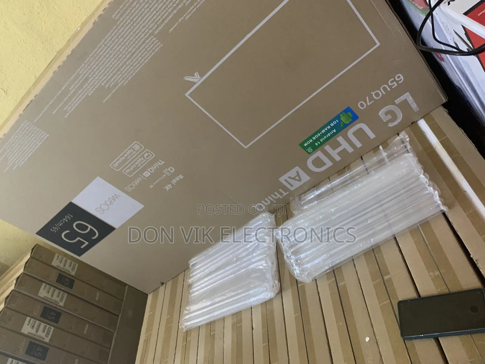 New Lg Frameless 65 Inches Smart Television