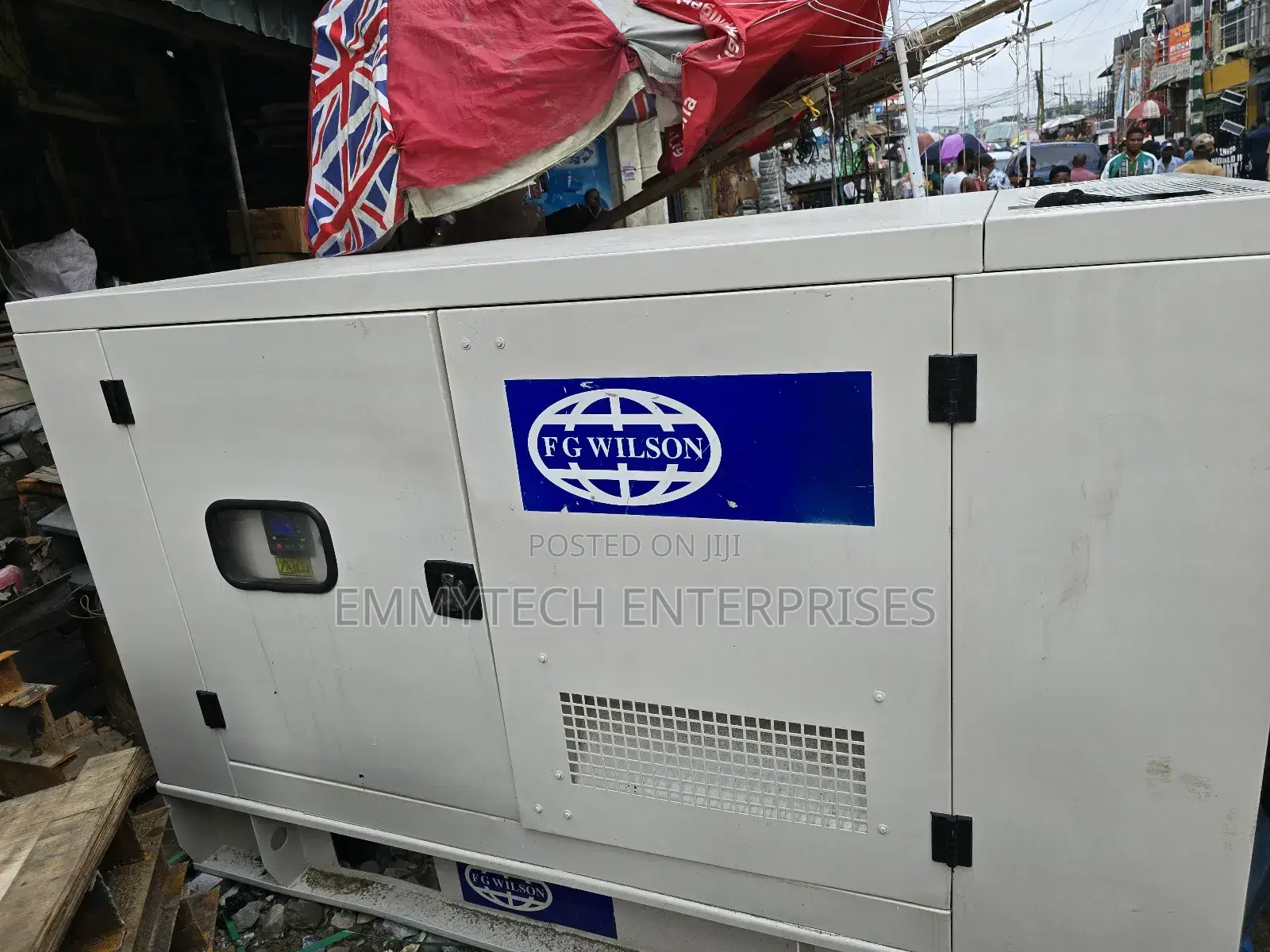 Very Strong Diesel Soundproof Generator Fg Wilson 100kva