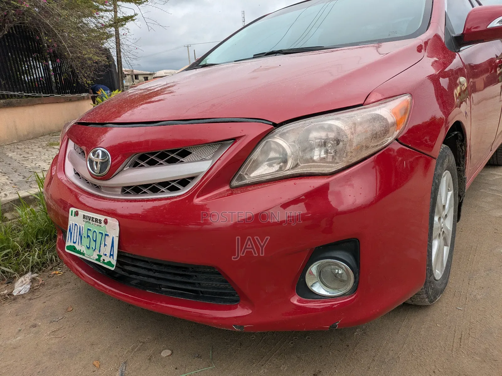 Toyota Corolla LE 4dr Sedan (1.8L 4cyl 4A) 2012 Red