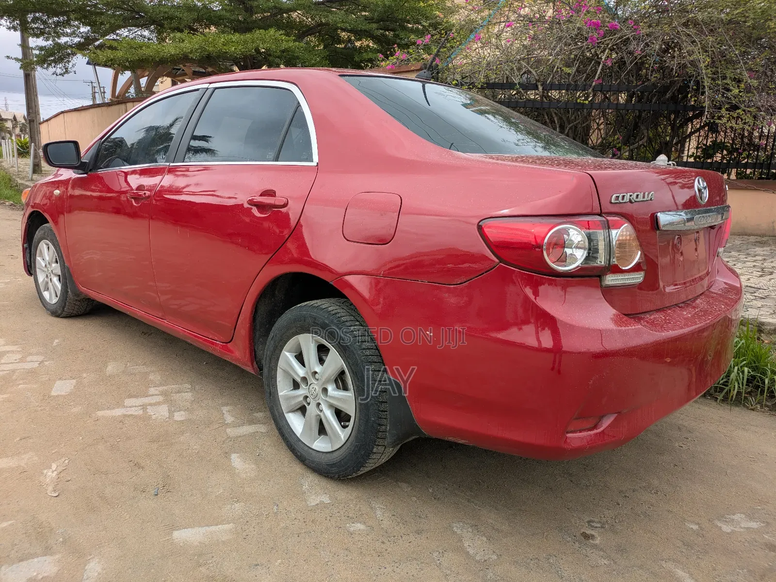 Toyota Corolla LE 4dr Sedan (1.8L 4cyl 4A) 2012 Red