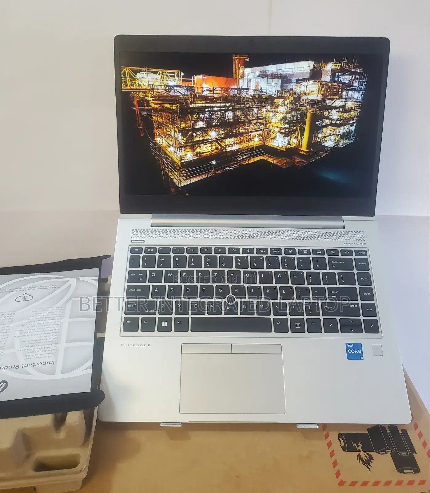 New Laptop HP EliteBook 750 G2 8GB Intel Core i5 SSD 256GB